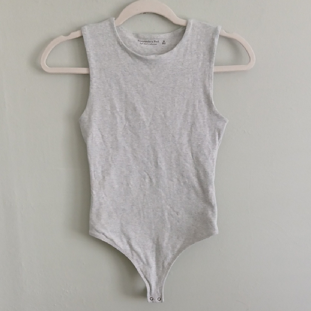 Abercrombie & Fitch Light Heathered Gray Women's Bodysuit Size XS